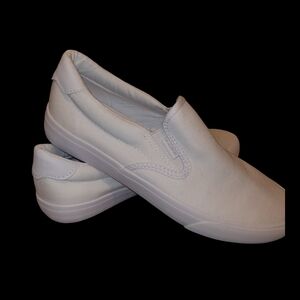 Lugz Clipper Protege Classic Slip On  Womens White Sneakers Casual Shoes 8.5